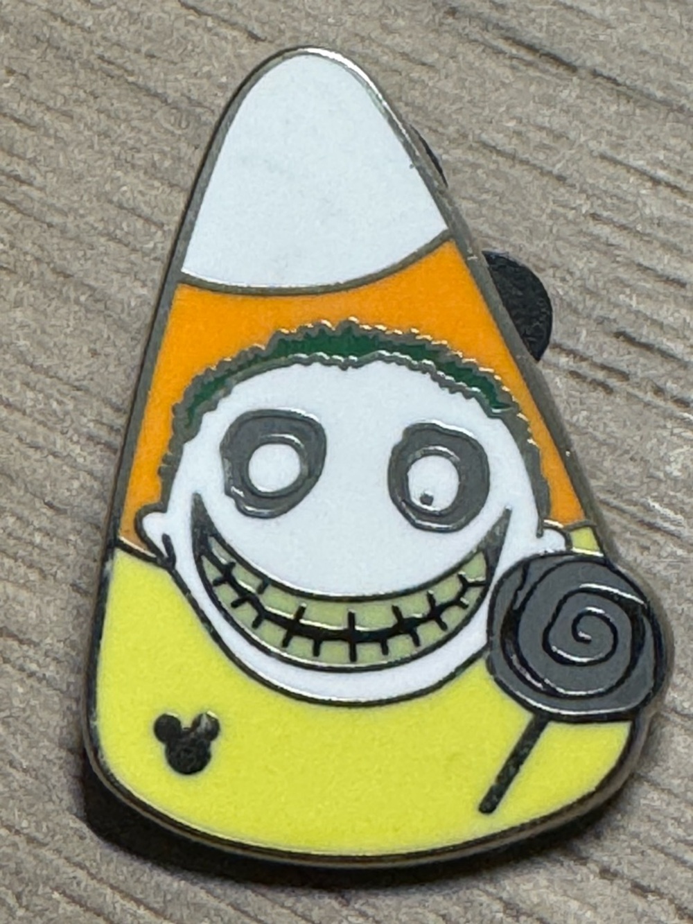 5/$25 Disney Nightmare Before Christmas Barrel Candy Corn Pin